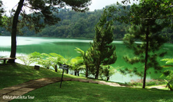 Linow Lake, Pics Courtesy: Bagus Lesmana